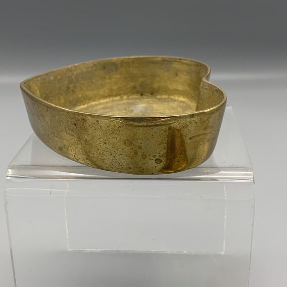 Vintage Mid Century Brass Heart Shaped Lidded Trinket Box Aged Patina Keepsake - Picture 15 of 16